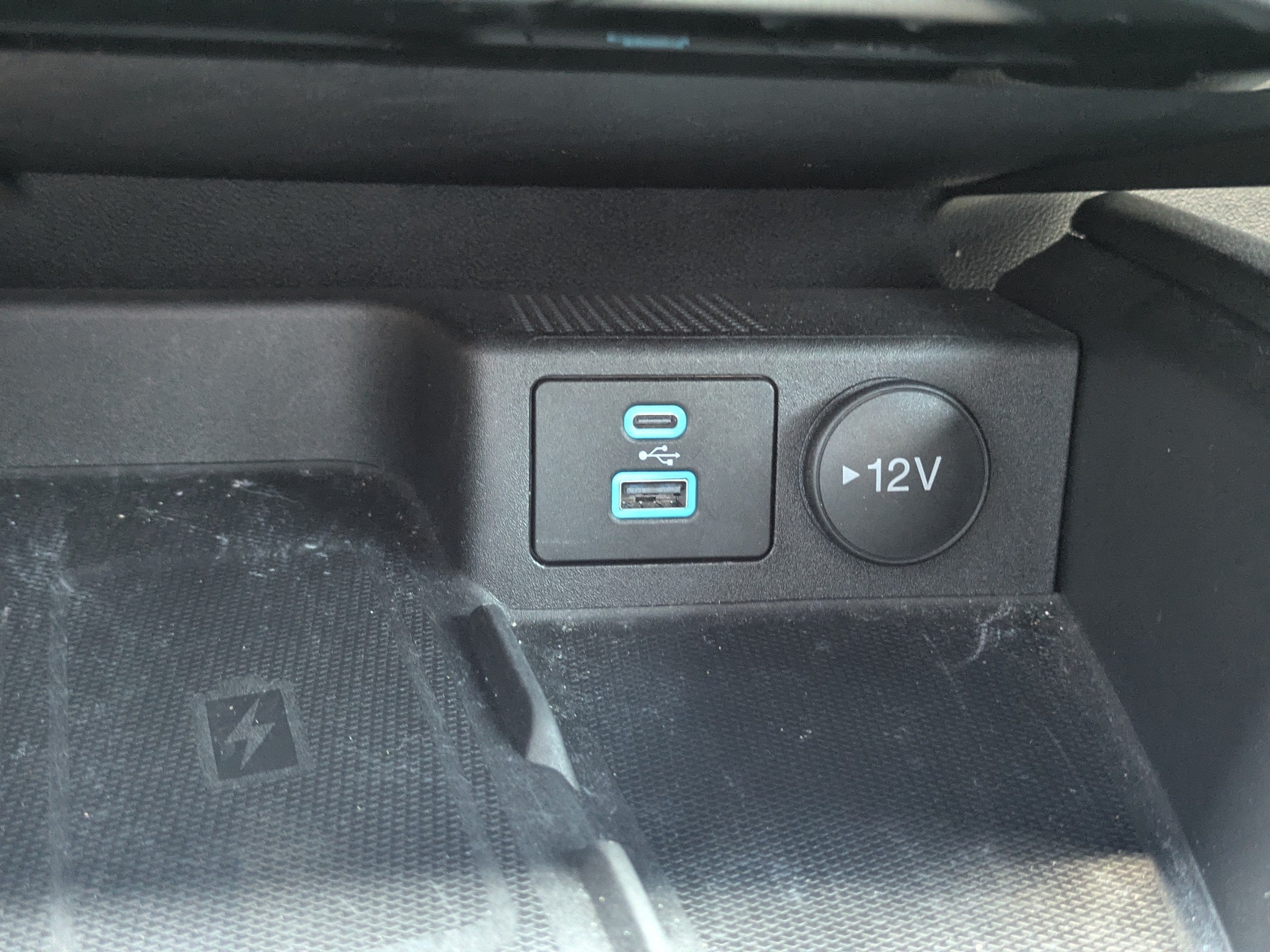 2023 Ford Escape ST-Line Elite - Photo 25