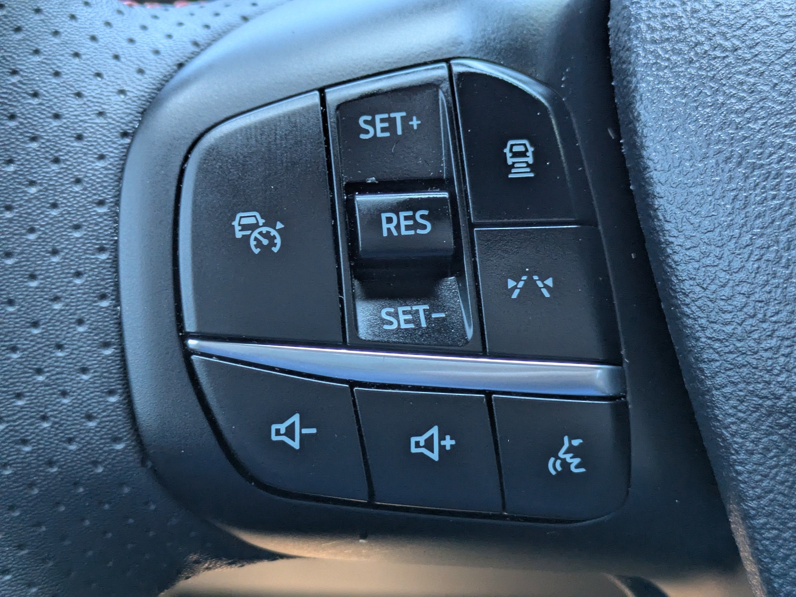 2023 Ford Escape ST-Line Elite - Photo 28