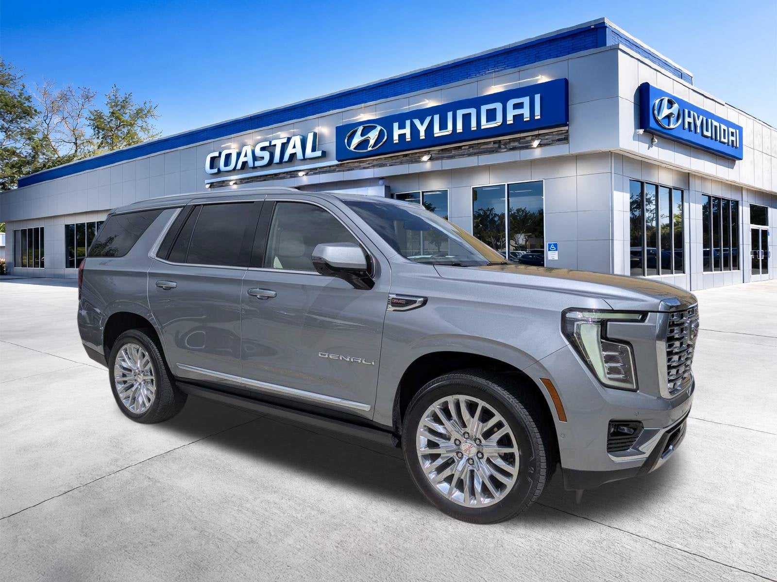 2025 GMC Yukon Denali
