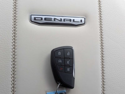 2025 GMC Yukon Denali