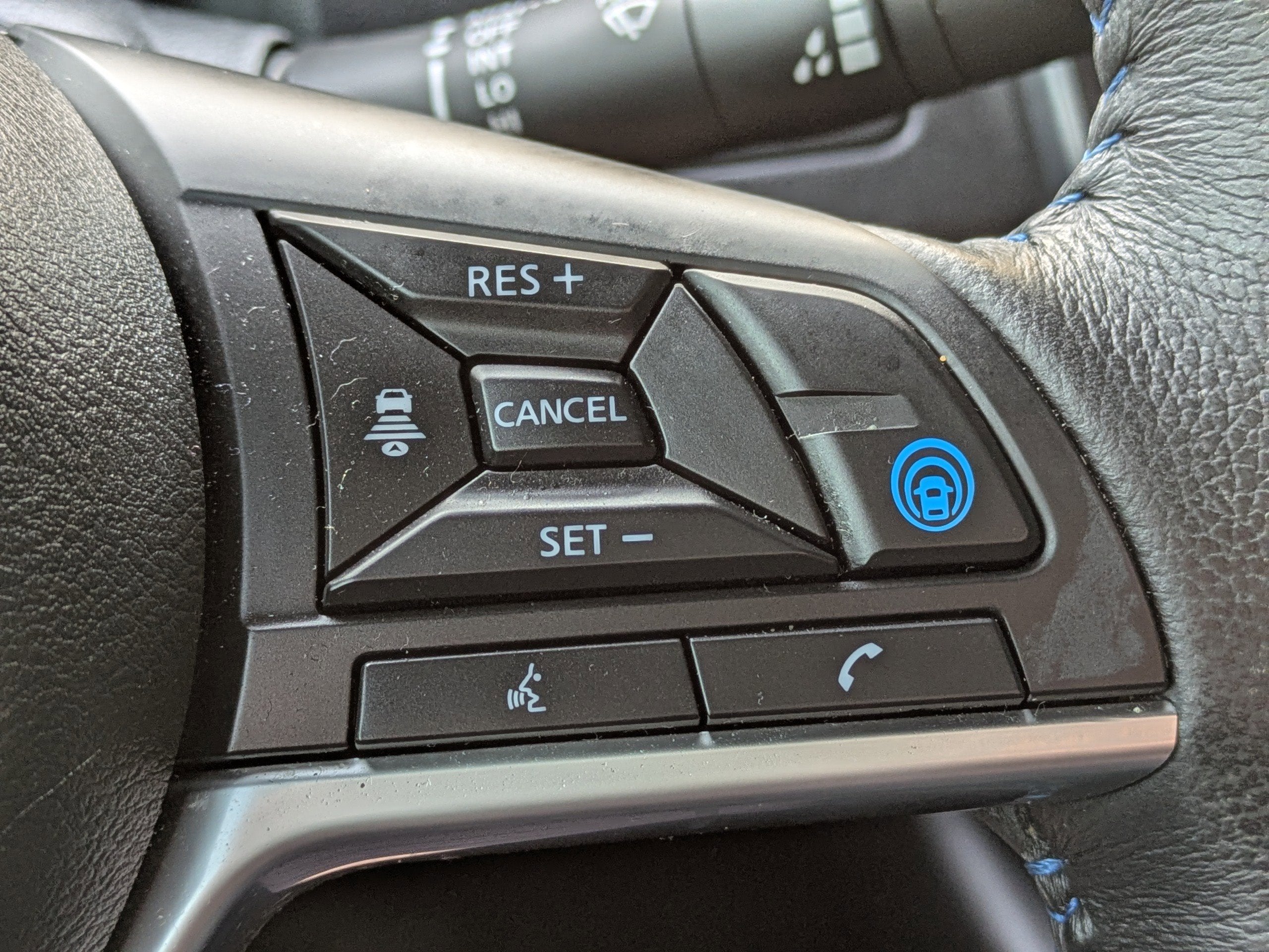 2020 Nissan LEAF SL PLUS