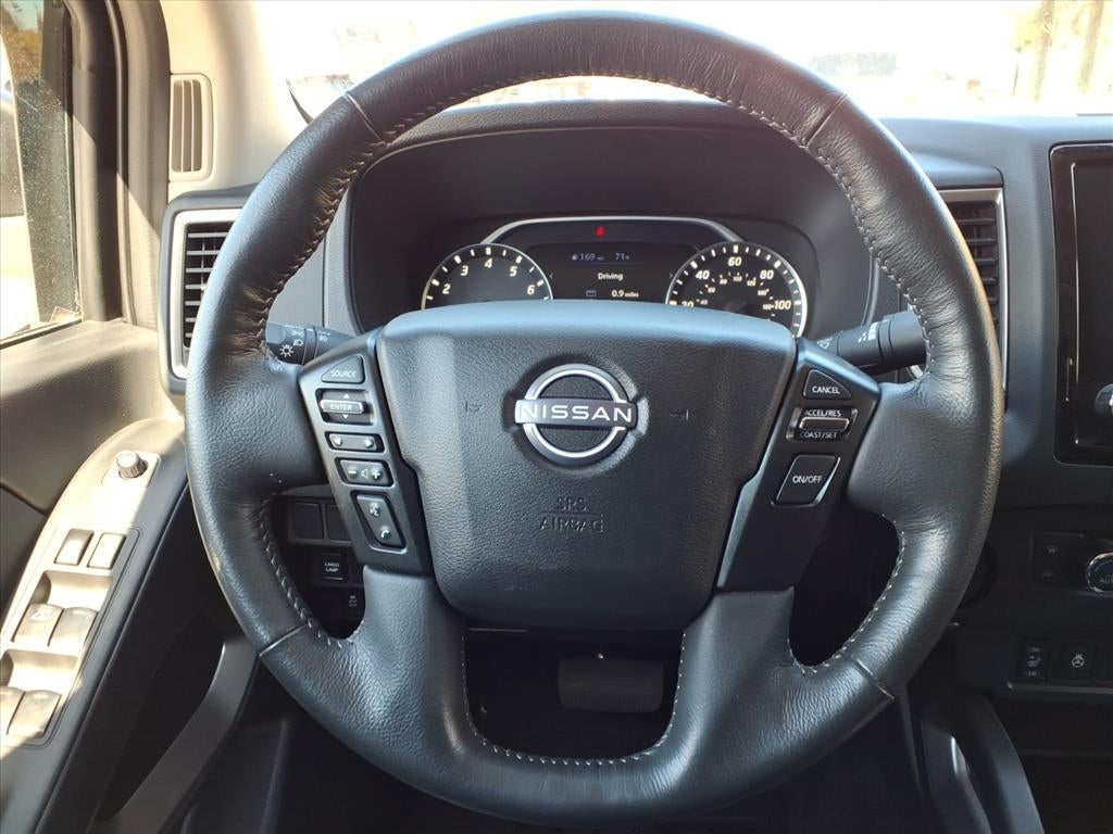 2024 Nissan Frontier SL