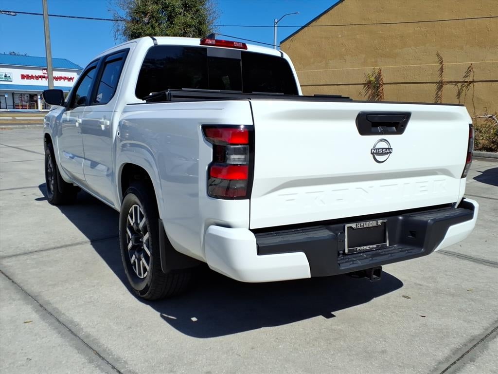 2024 Nissan Frontier SL