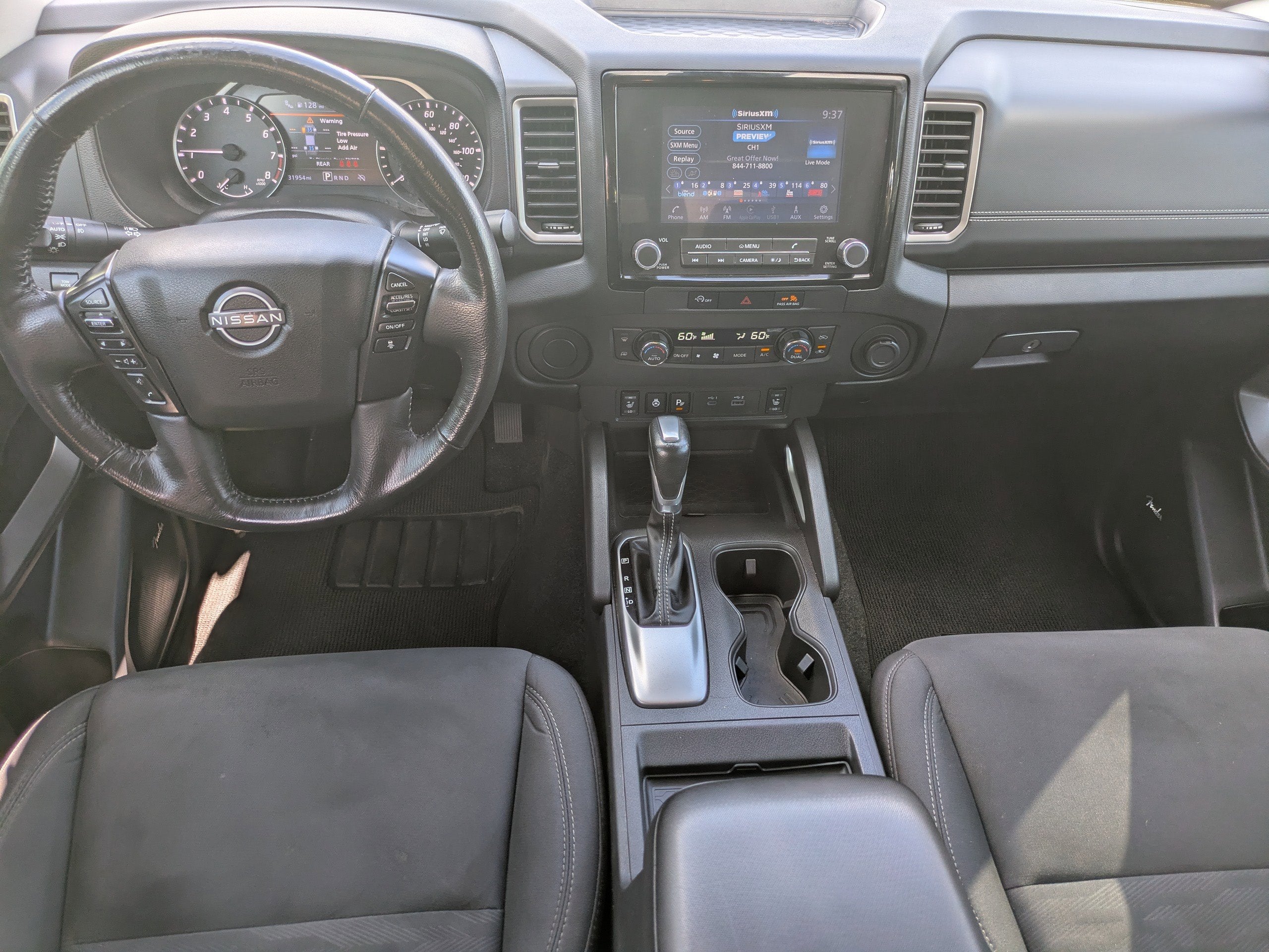 2024 Nissan Frontier SV