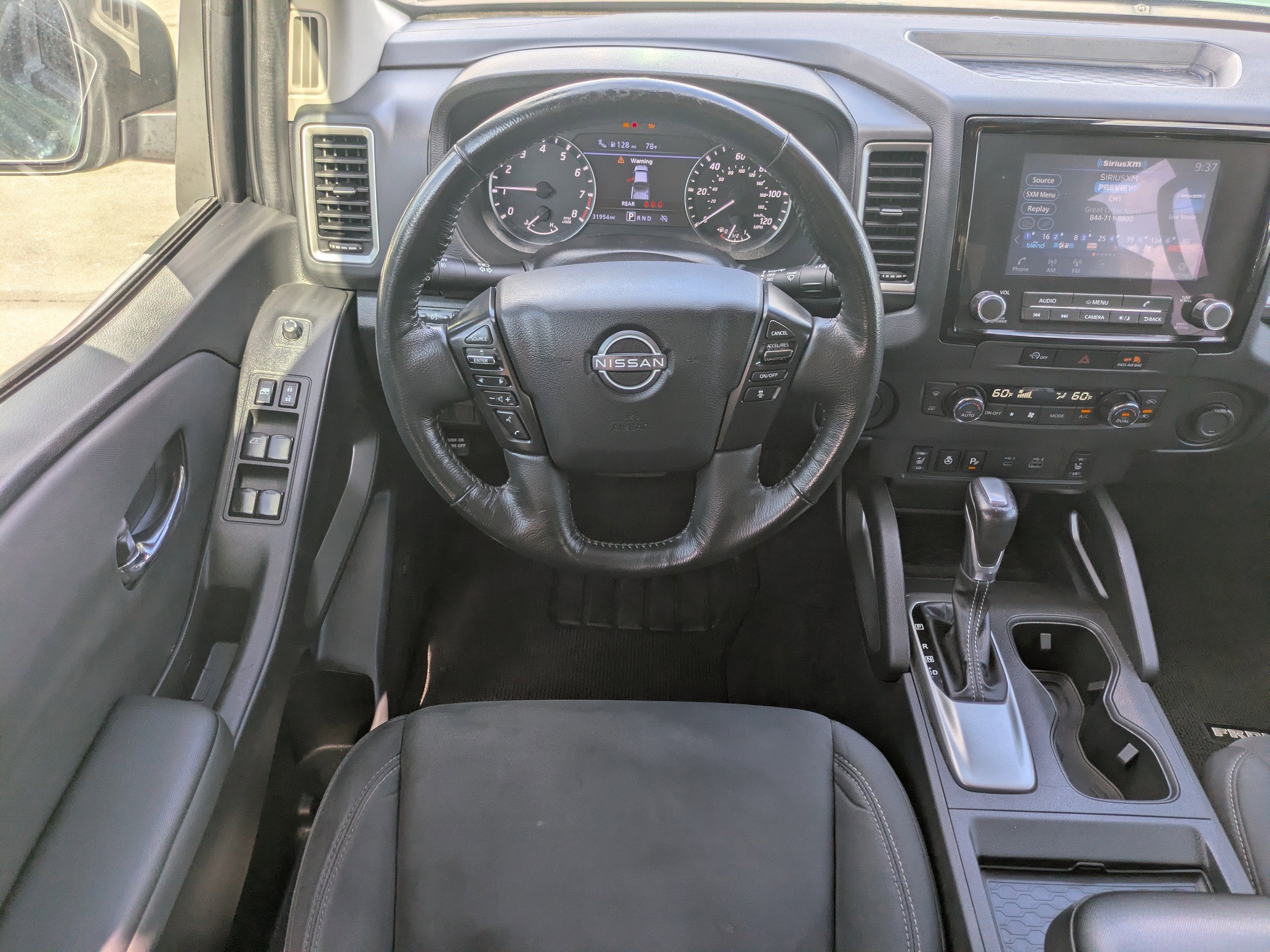 2024 Nissan Frontier SV