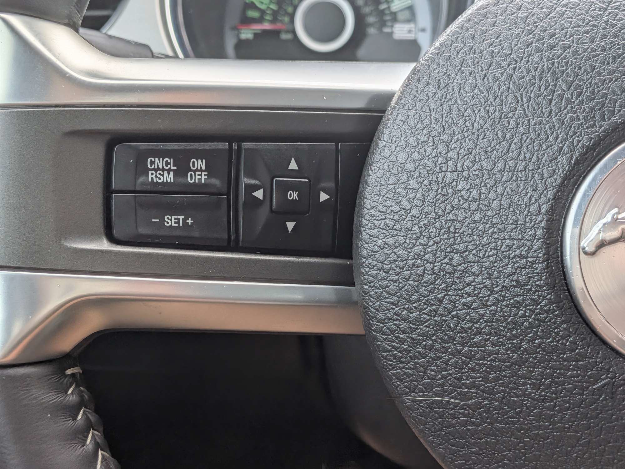 2013 Ford Mustang V6 Premium
