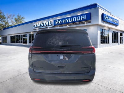 2023 Chrysler Pacifica Limited