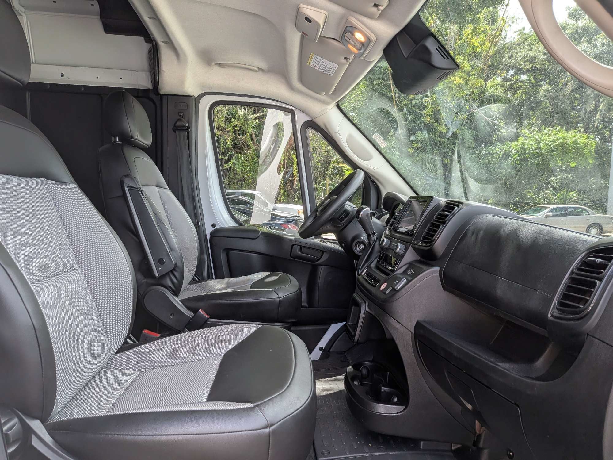 2024 RAM ProMaster Cargo Van Tradesman