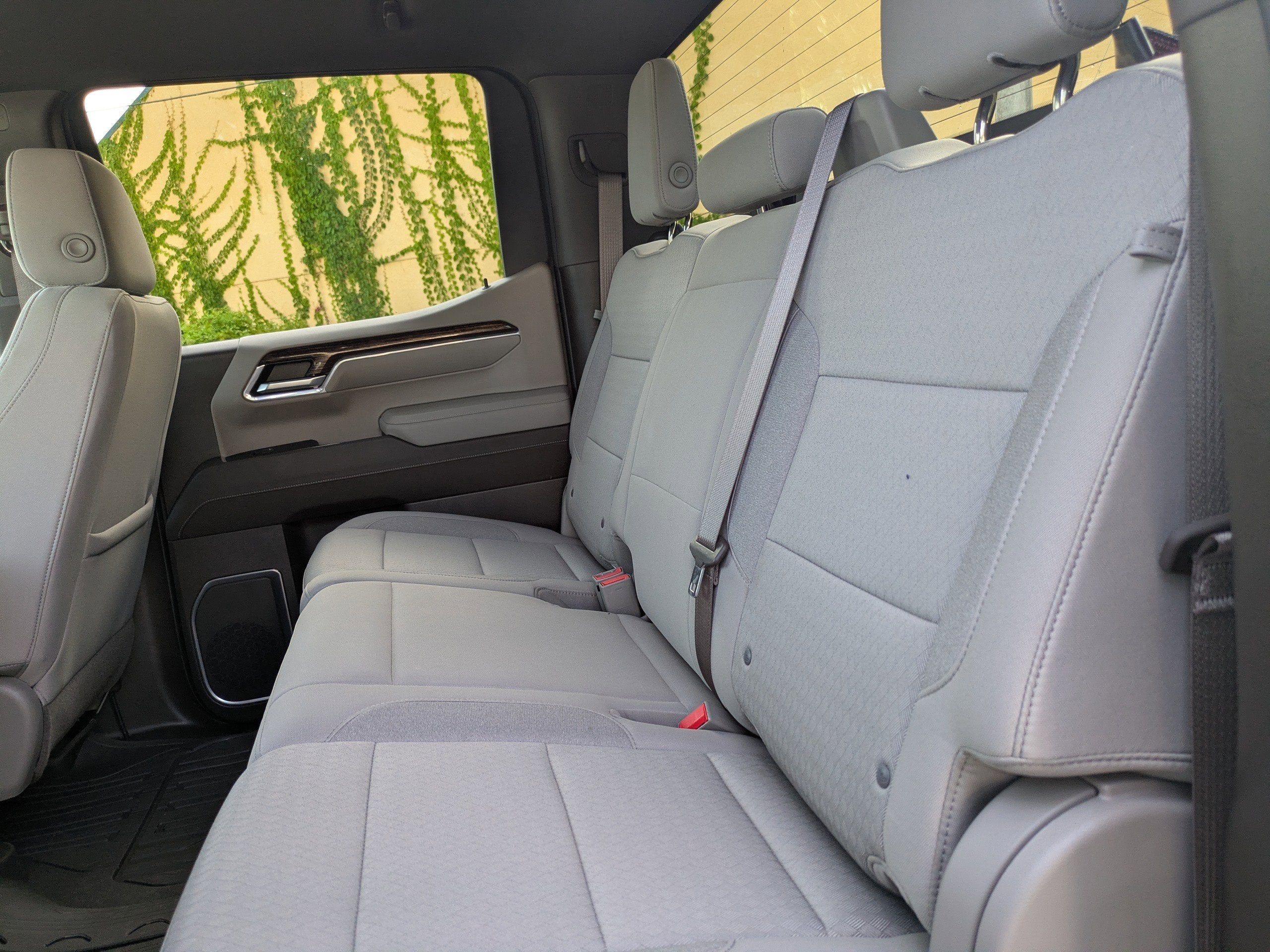 2023 GMC Sierra 1500 SLE - Photo 15