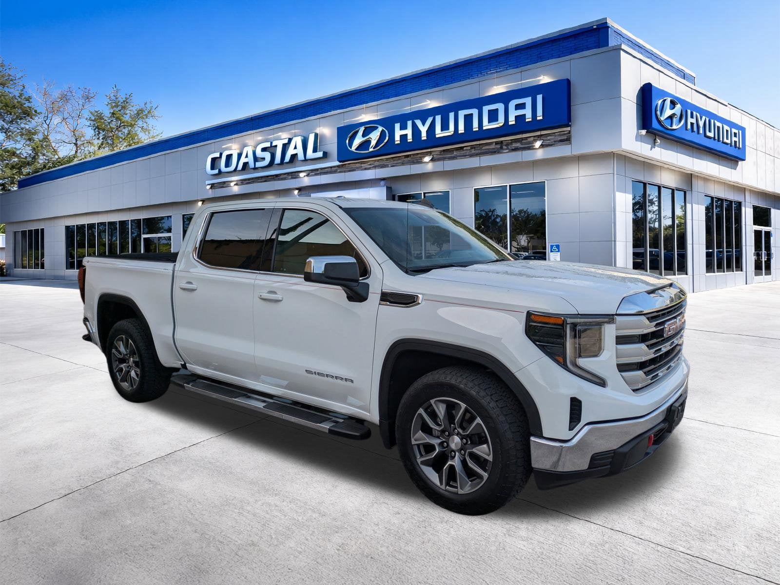 2023 GMC Sierra 1500 SLE