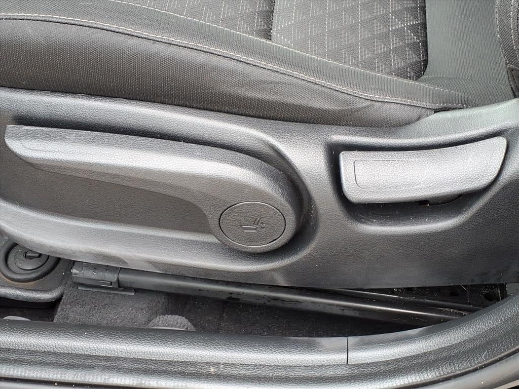 2022 Kia Rio 5-Door S