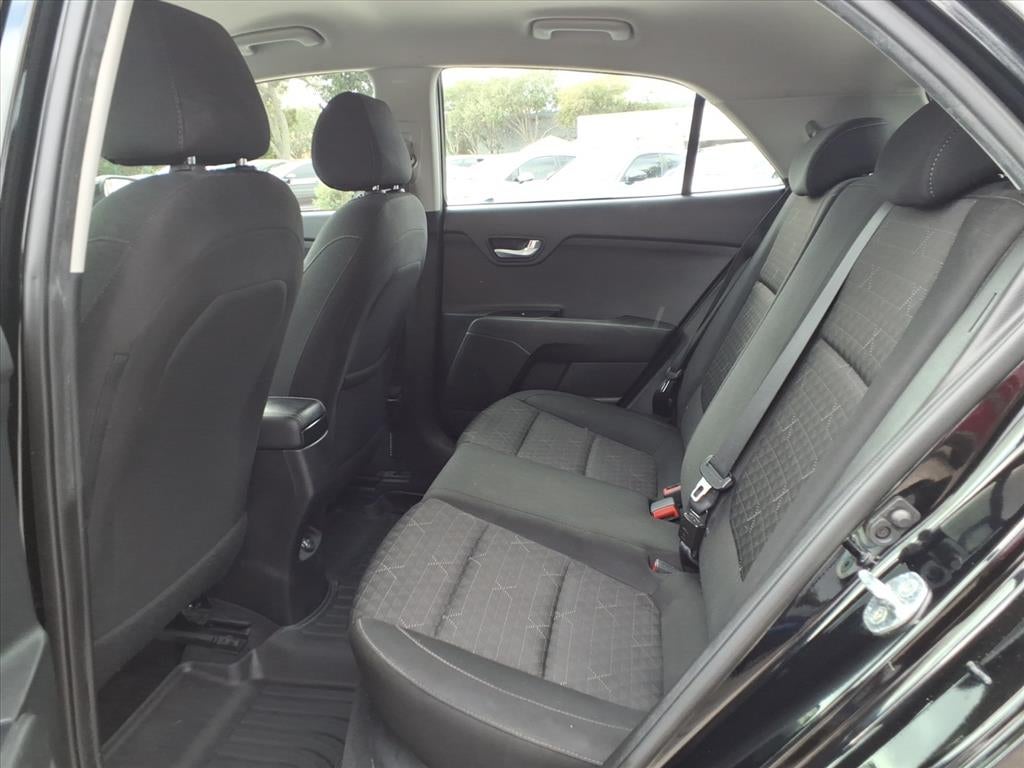 2022 Kia Rio 5-Door S