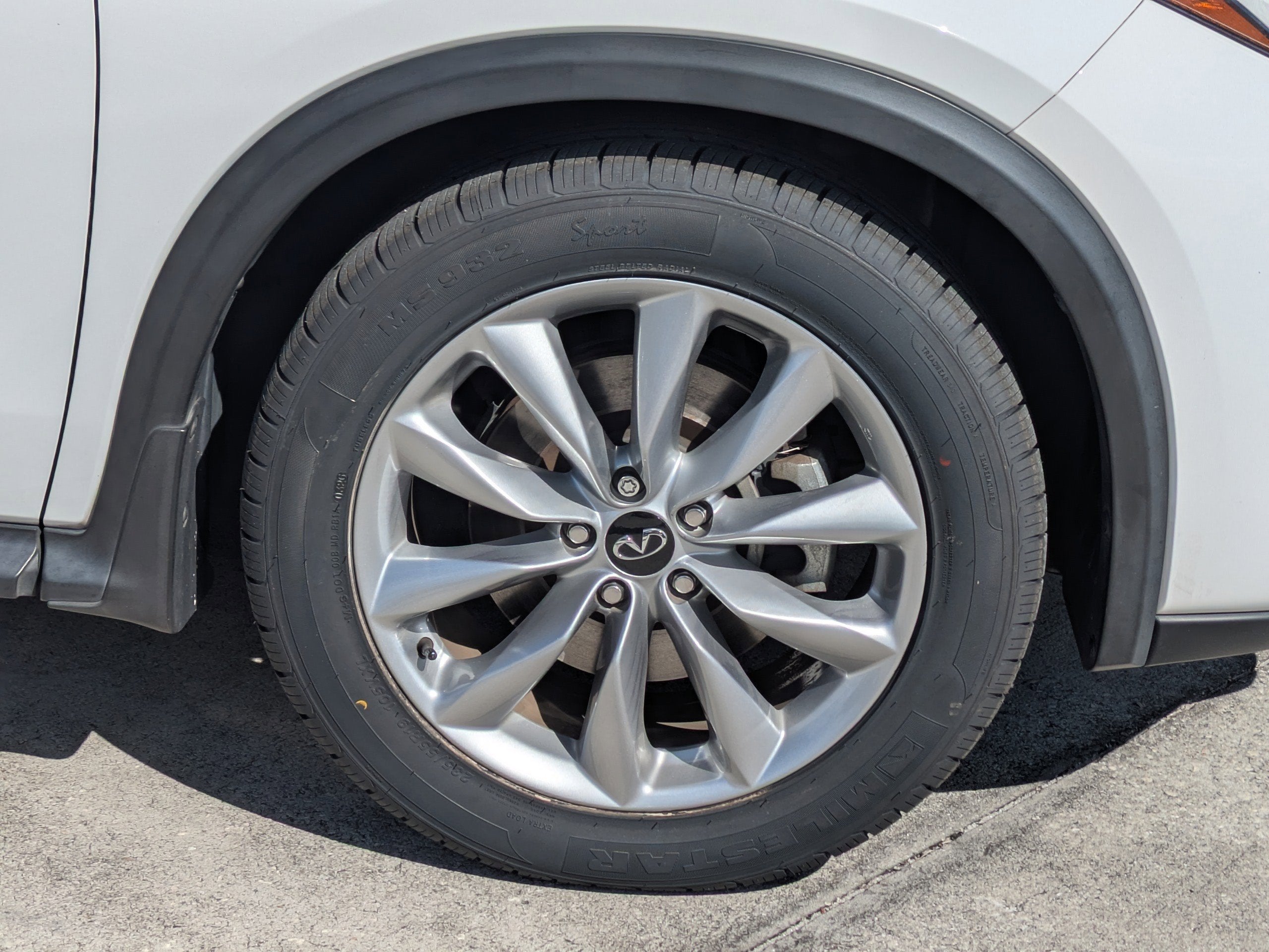 2020 INFINITI QX50 LUXE