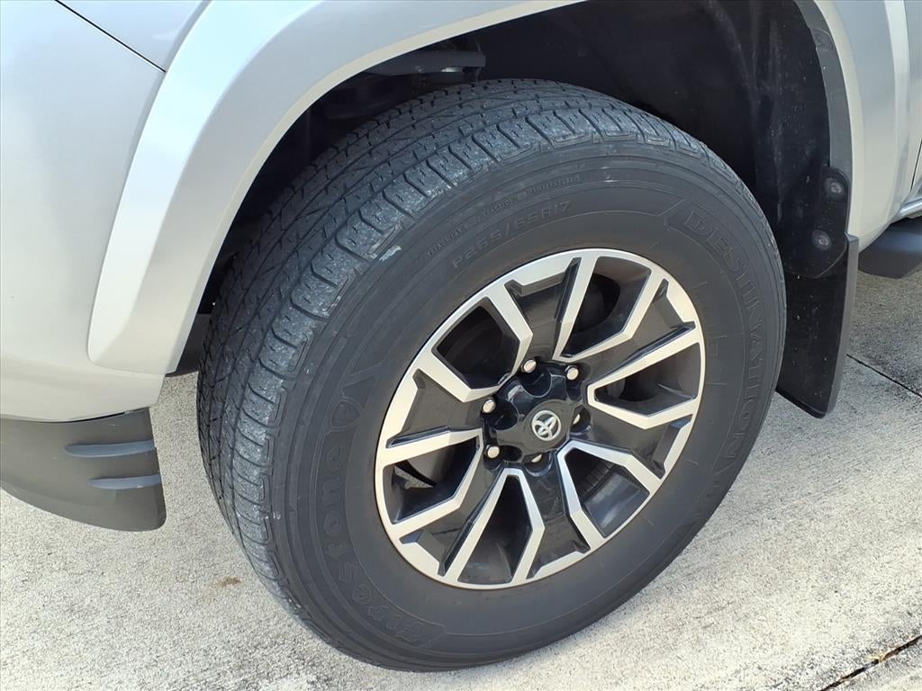 2022 Toyota Tacoma TRD Sport V6