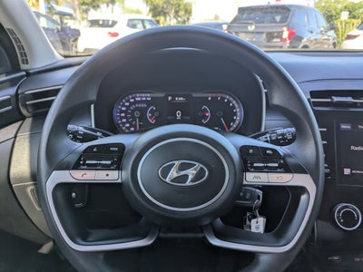 2022 Hyundai TUCSON SE