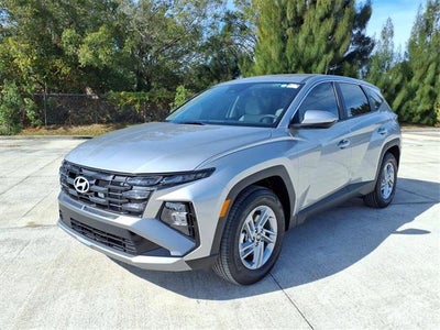 2026 Hyundai TUCSON SE