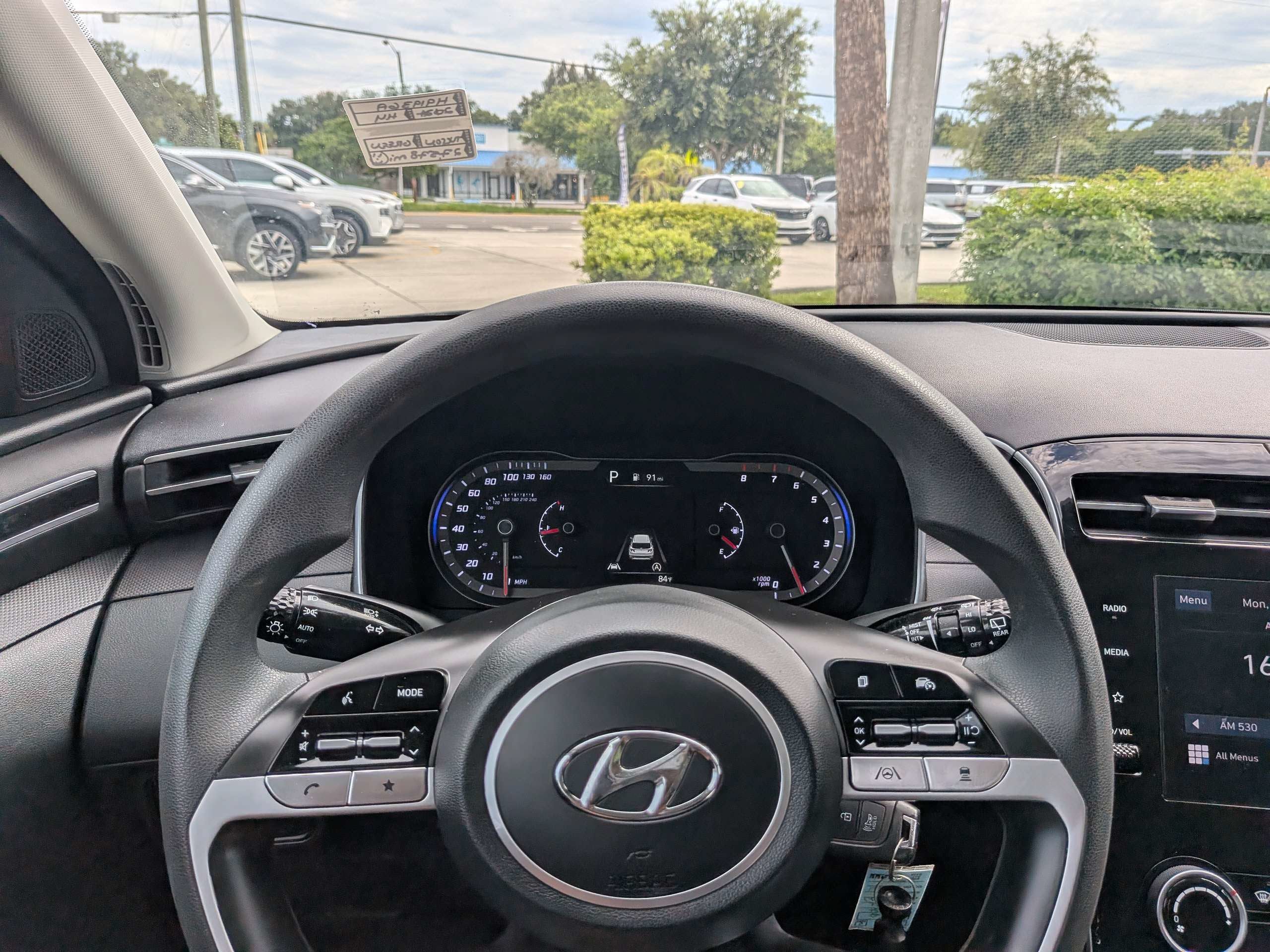 2024 Hyundai TUCSON SE