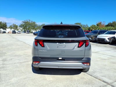 2026 Hyundai TUCSON SE