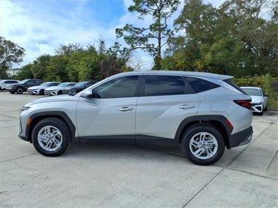 2026 Hyundai TUCSON SE