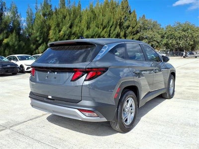 2026 Hyundai TUCSON SE