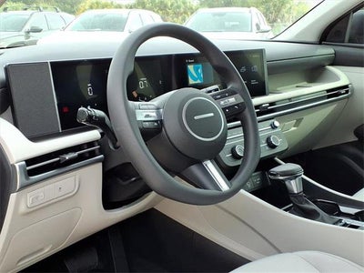 2026 Hyundai TUCSON SE