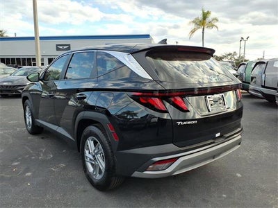 2026 Hyundai TUCSON SE