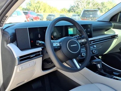 2026 Hyundai TUCSON SE