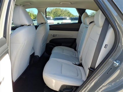 2026 Hyundai TUCSON SE