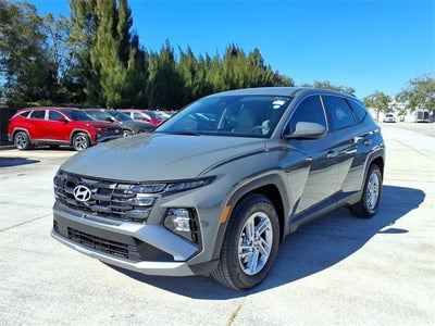 2026 Hyundai TUCSON SE