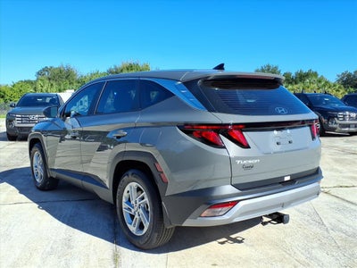2026 Hyundai TUCSON SE