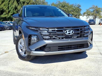 2026 Hyundai TUCSON SE