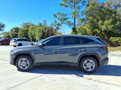 2026 Hyundai TUCSON SE