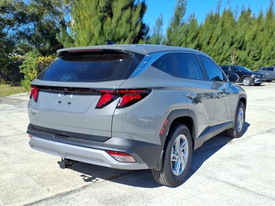 2026 Hyundai TUCSON SE