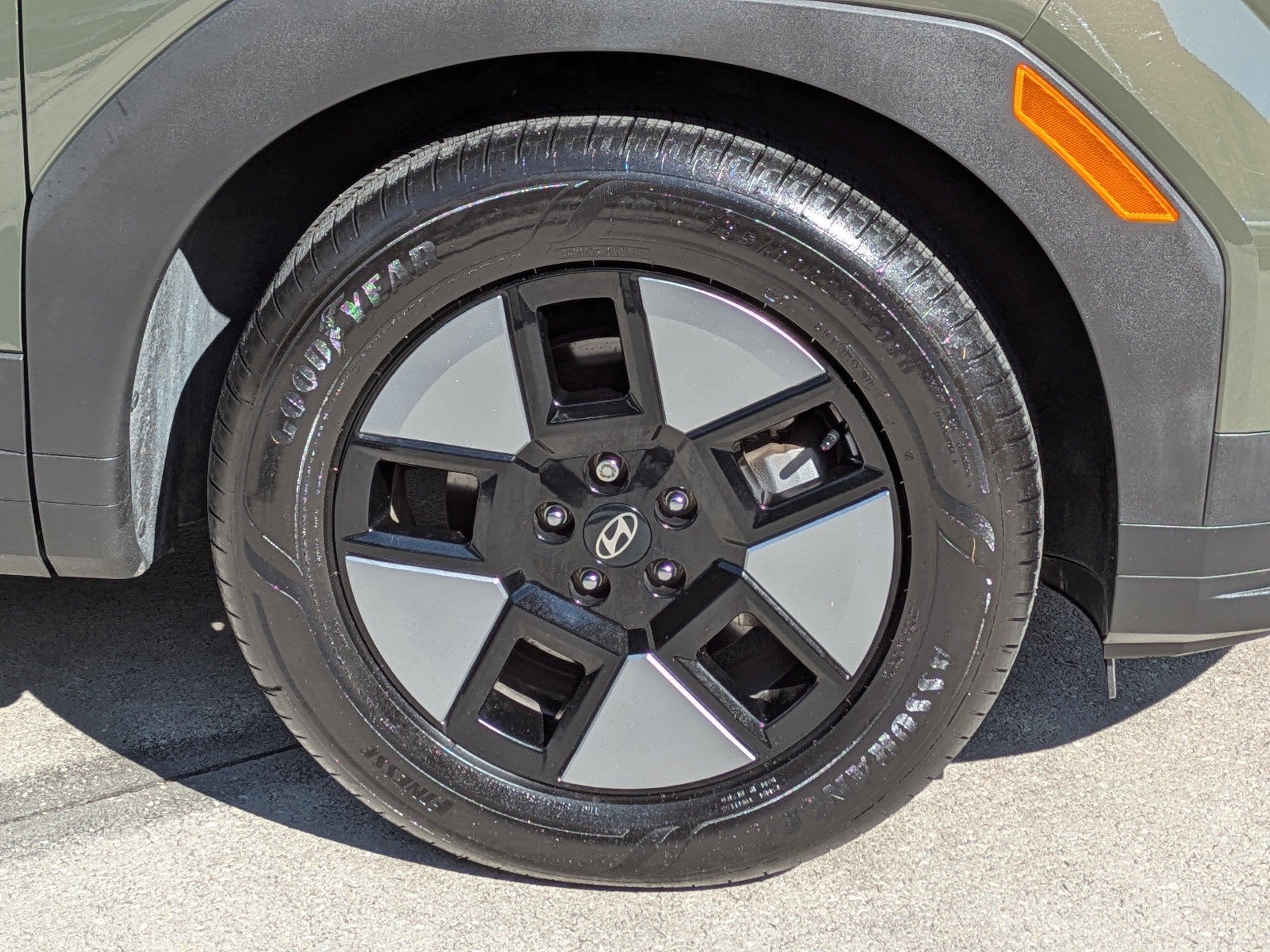 2024 Hyundai SANTA FE HYBRID SEL