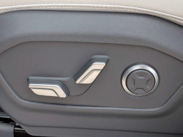 2027 Hyundai SANTA FE HYBRID Limited 6P