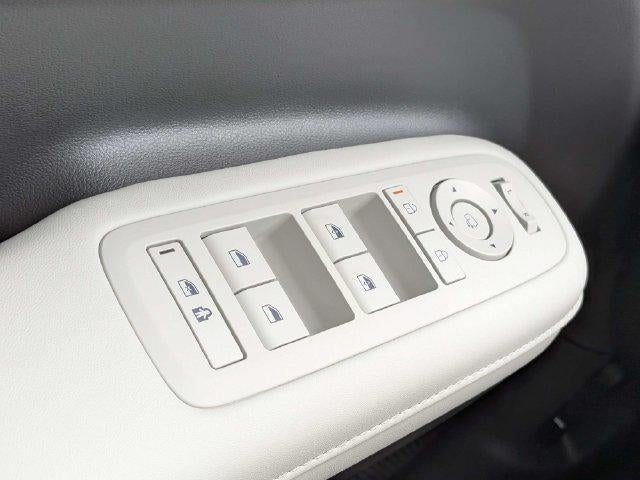 2027 Hyundai SANTA FE HYBRID Limited 6P