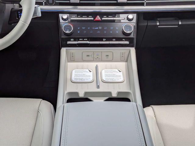 2027 Hyundai SANTA FE HYBRID Limited 6P