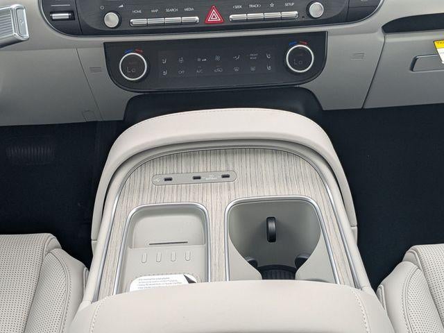 2027 Hyundai SANTA FE HYBRID Limited 6P