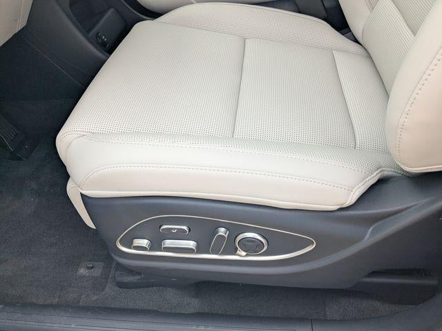 2027 Hyundai SANTA FE HYBRID Limited 6P