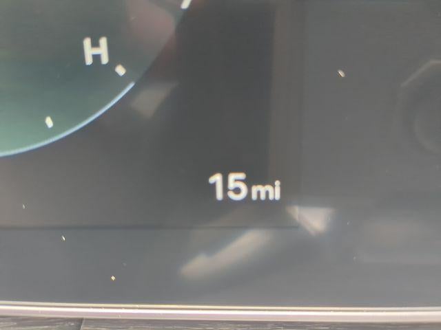 2027 Hyundai SANTA FE HYBRID Limited 6P