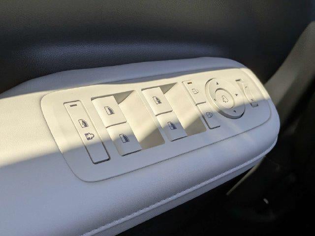 2027 Hyundai SANTA FE HYBRID Limited 7P