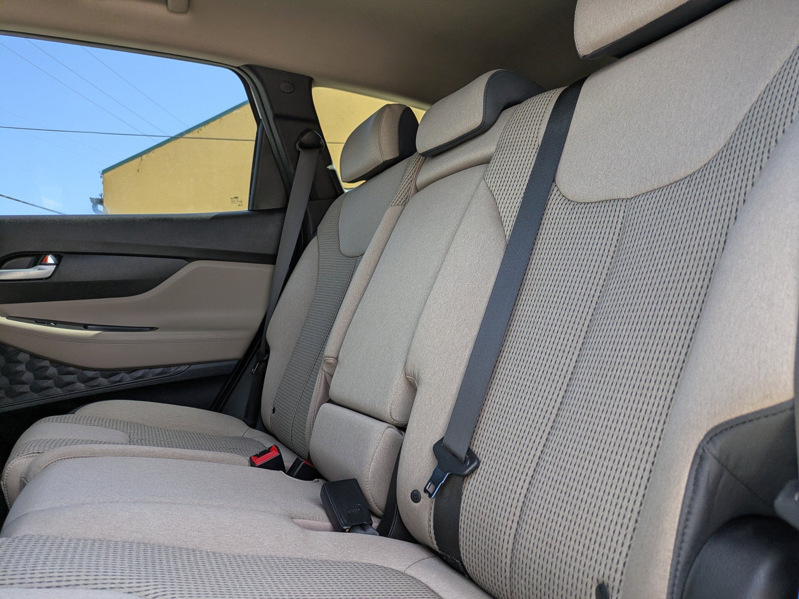 2023 Hyundai SANTA FE SE