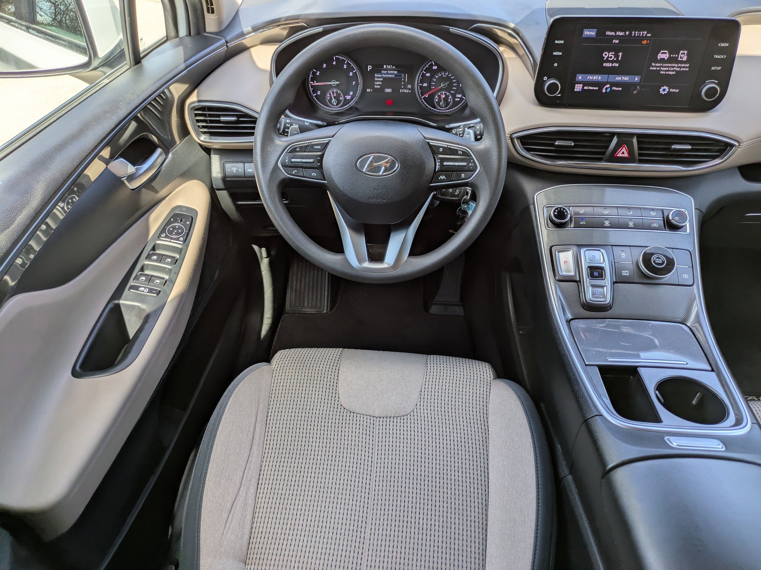 2023 Hyundai SANTA FE SE