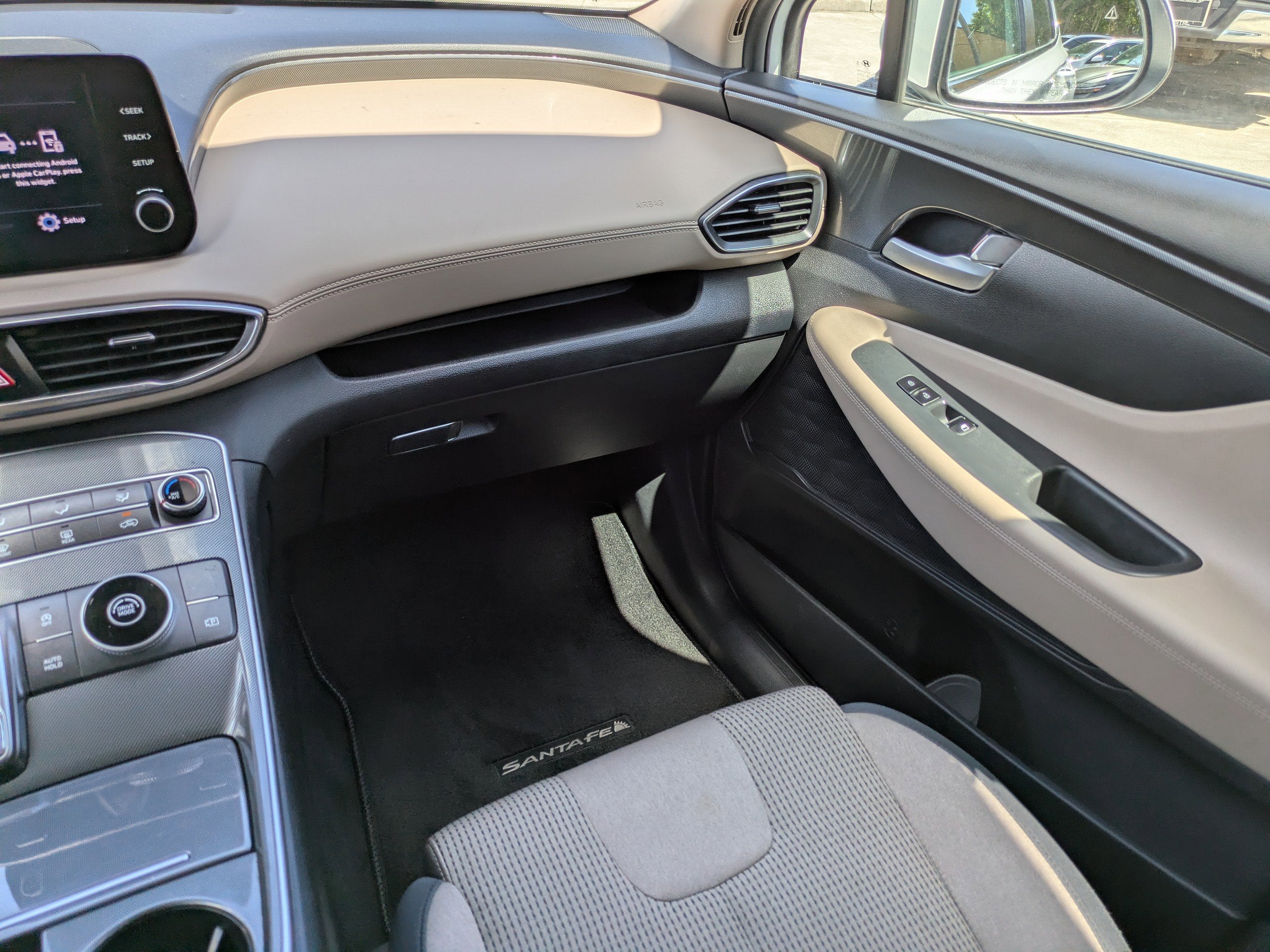 2023 Hyundai SANTA FE SE