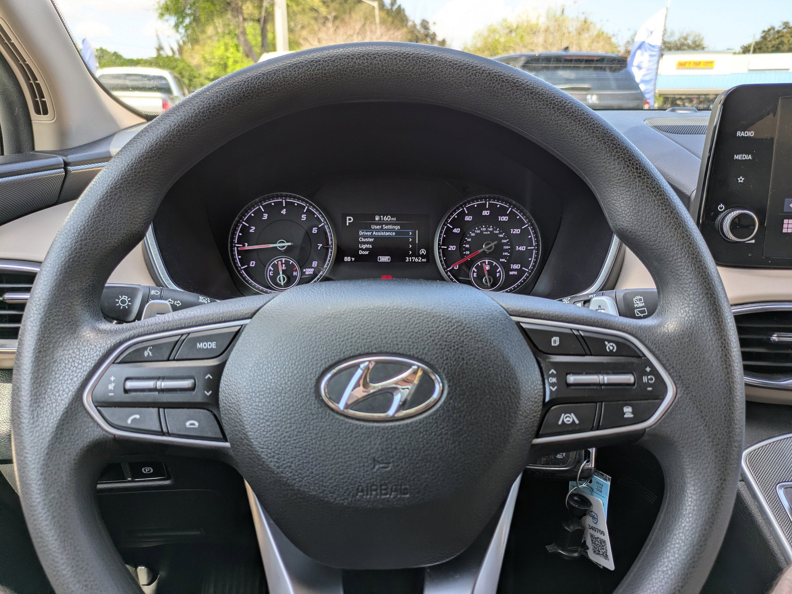 2023 Hyundai SANTA FE SE