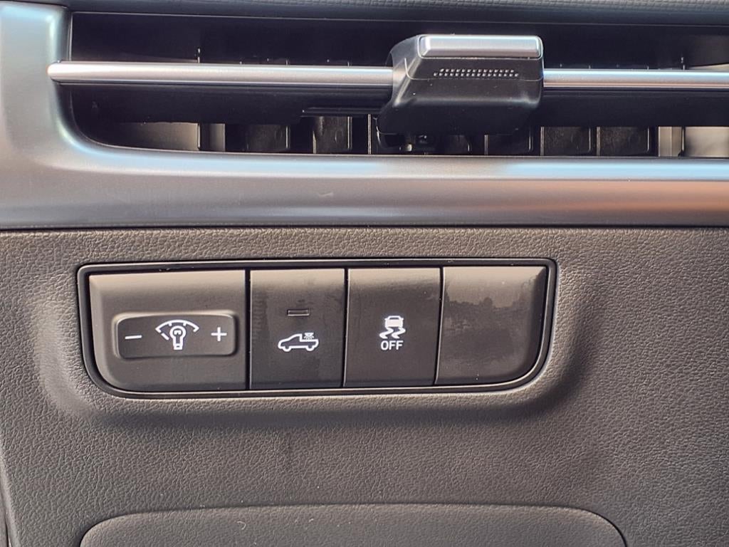 2025 Hyundai SANTA CRUZ SE