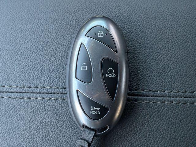 2027 Hyundai SANTA CRUZ SEL Activity