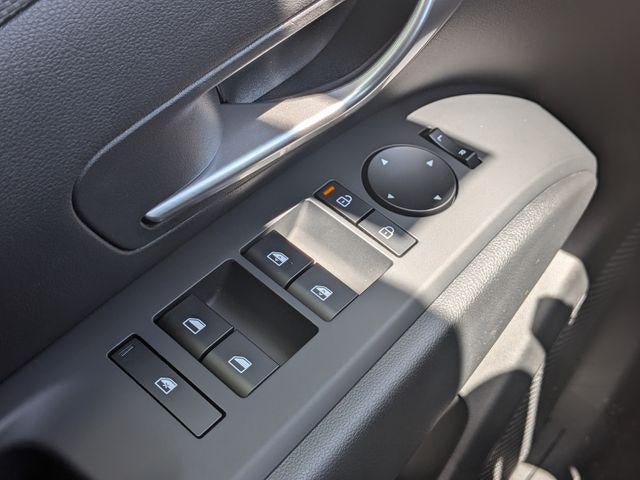 2027 Hyundai SANTA CRUZ SEL Activity