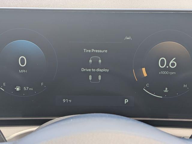 2027 Hyundai SANTA CRUZ SEL Activity