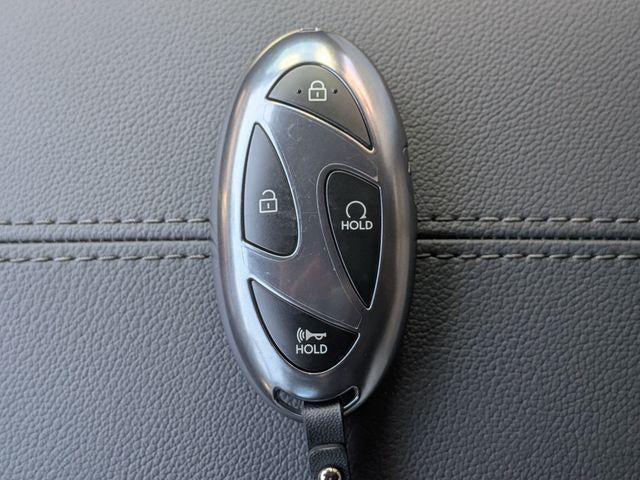 2027 Hyundai SANTA CRUZ SEL Activity